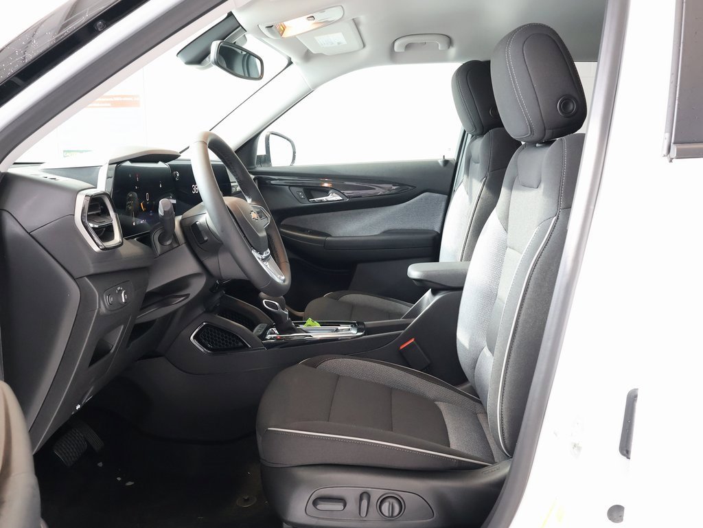 New 2026 Chevrolet TrailBlazer LT w/ Convenience Package image 12
