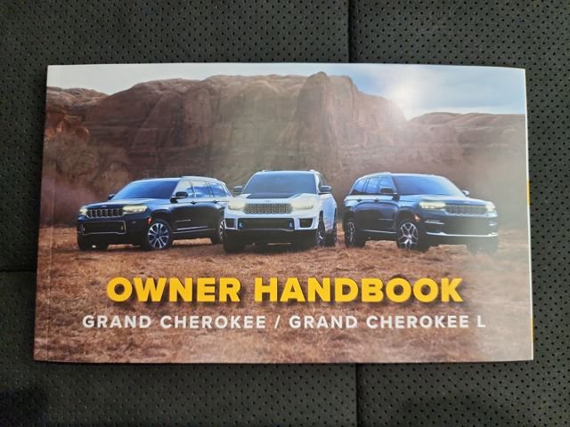 New 2025 Jeep Grand Cherokee L Altitude image 39