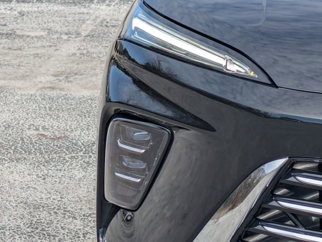 Certified 2025 Buick Enclave Preferred image 10