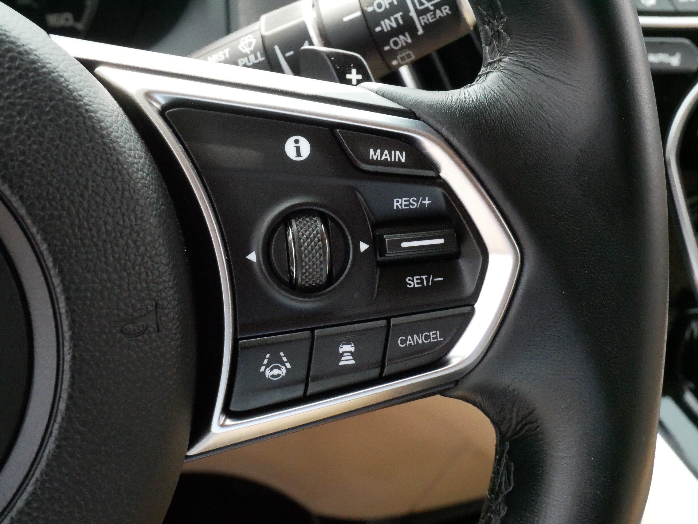 Used 2019 Acura RDX w/ Technology Package AWD/4WD image 26
