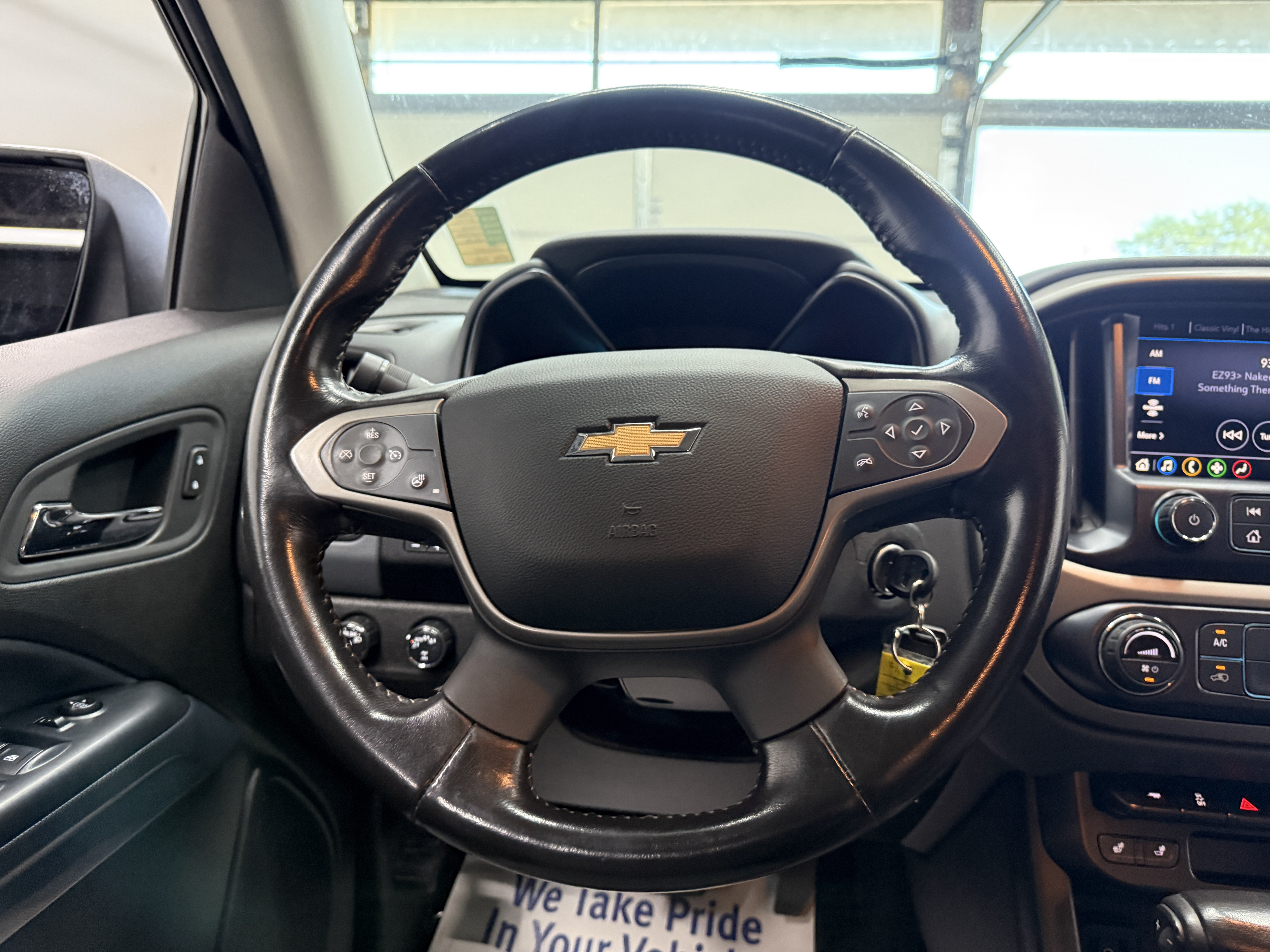 Used 2019 Chevrolet Colorado Z71 AWD/4WD image 12