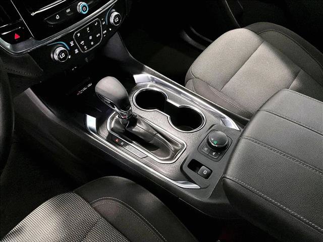 Used 2023 Chevrolet Traverse LT FWD image 15