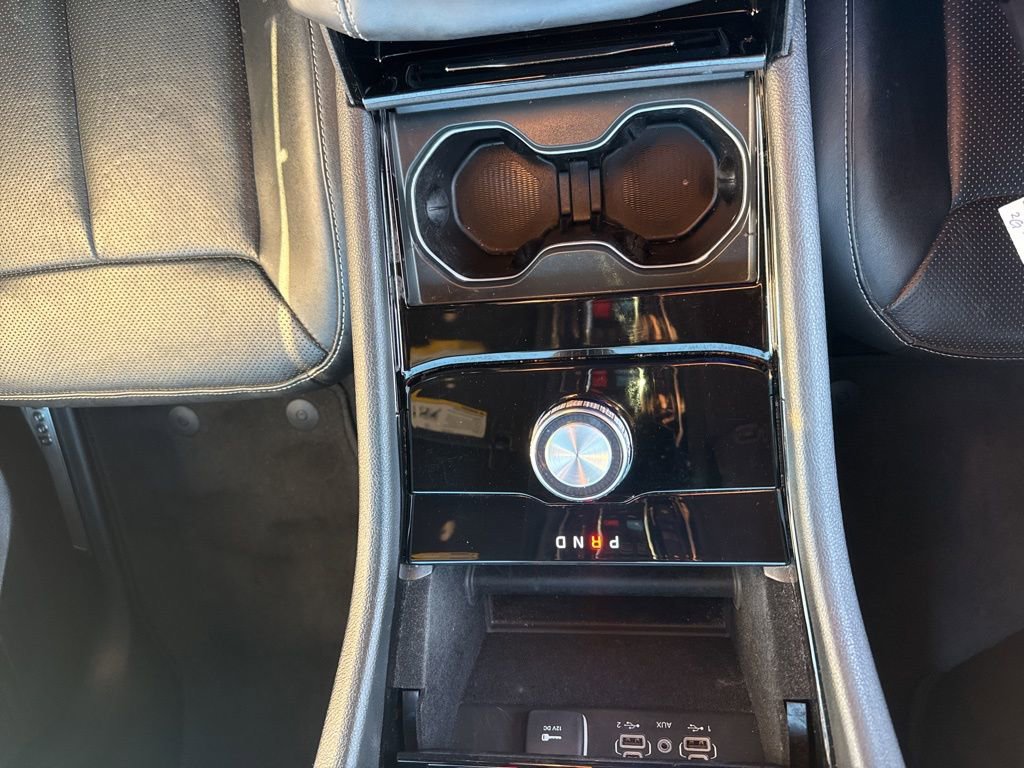 Used 2022 Jeep Grand Cherokee Overland image 25