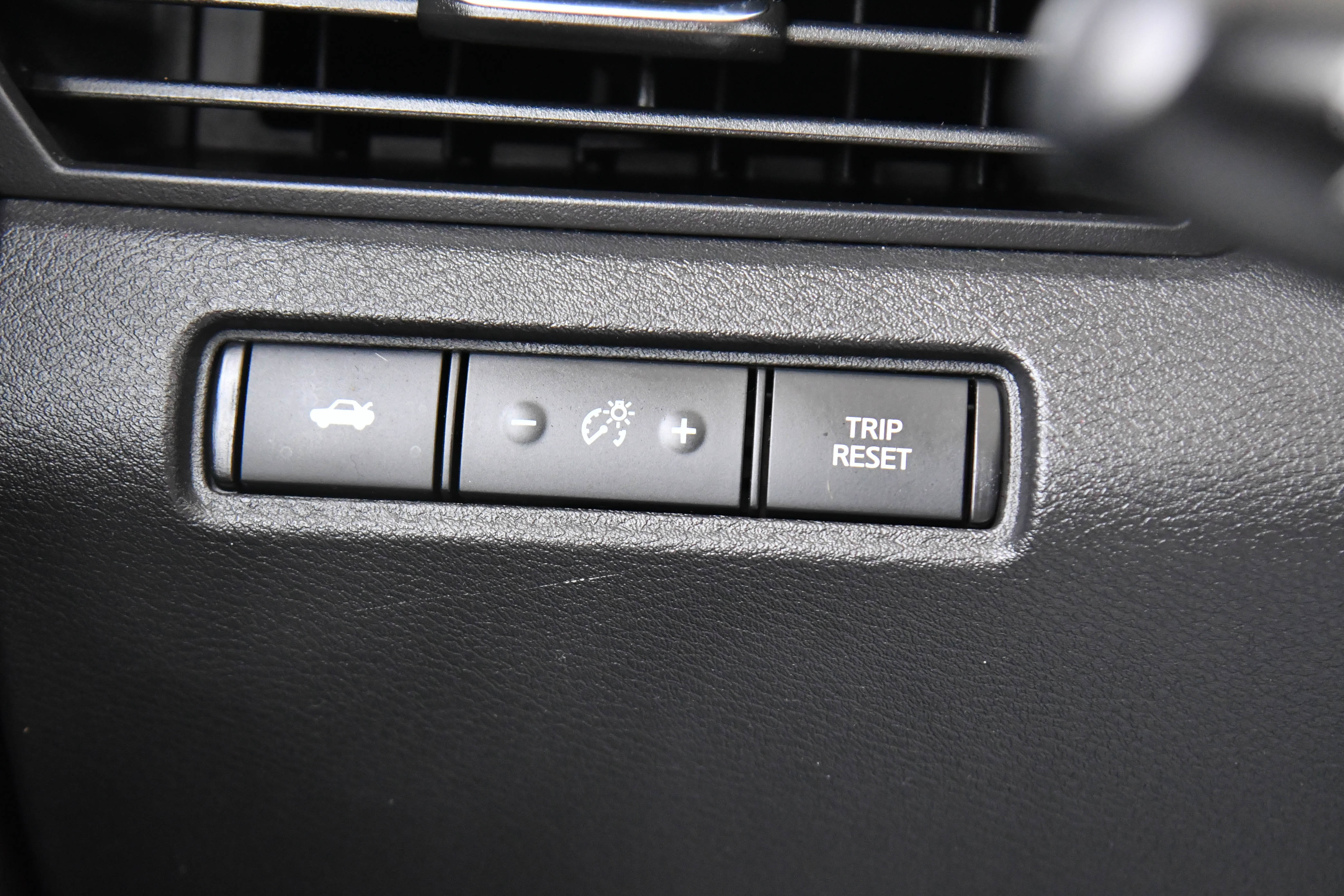 Used 2023 Nissan Altima 2.5 SR image 28