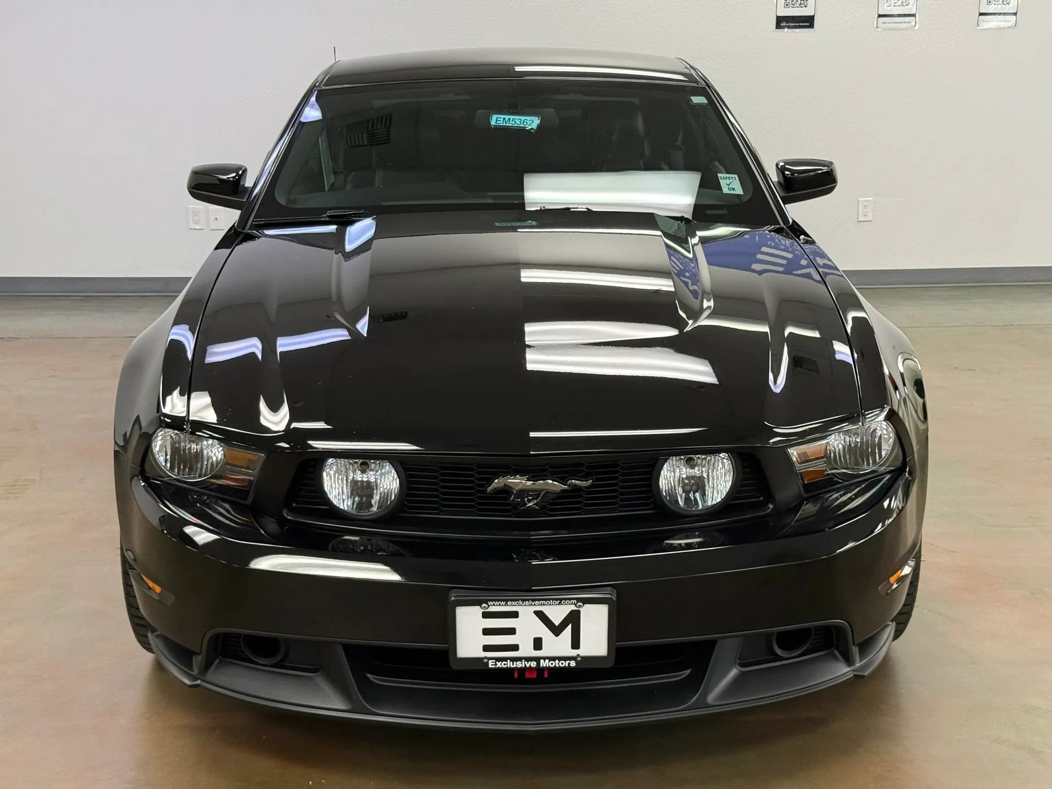Used 2012 Ford Mustang GT Premium w/ Brembo Brake Pkg RWD image 3