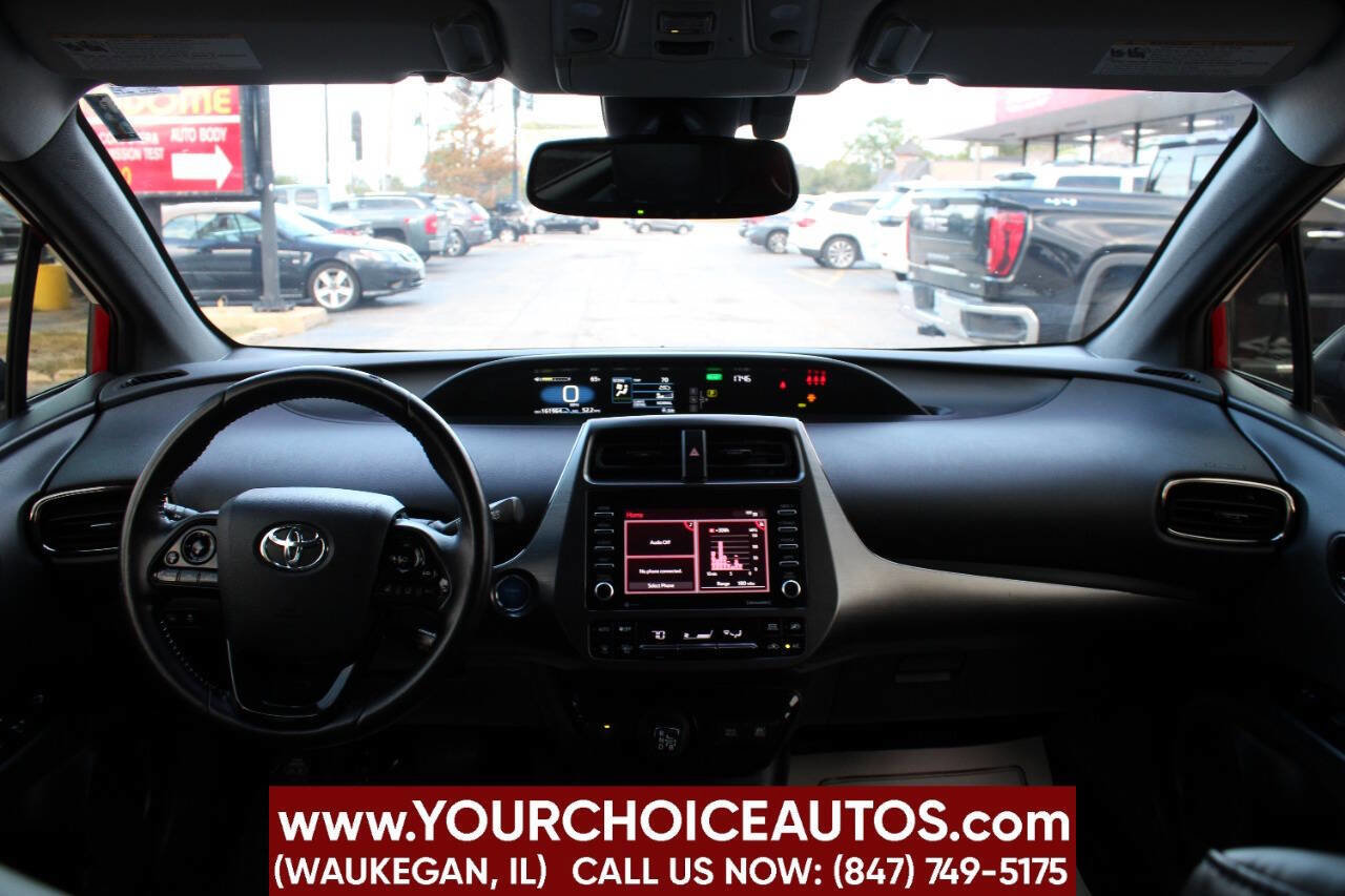 Used 2021 Toyota Prius XLE 4dr Hatchback image 18