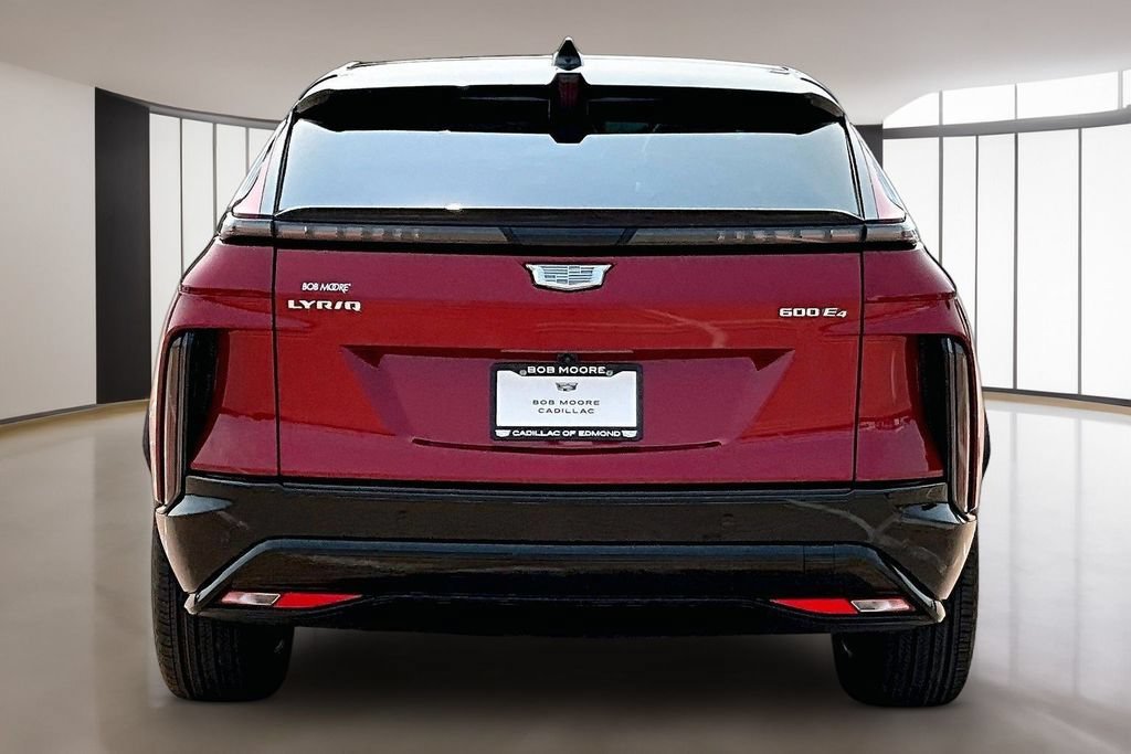 New 2026 Cadillac Lyriq Sport w/ LPO, Floor Liner Package AWD/4WD image 4