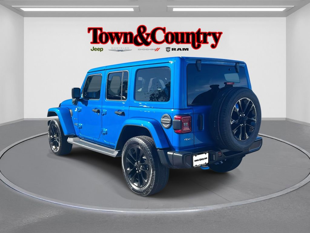 Certified 2023 Jeep Wrangler Unlimited Sahara w/ Cold Weather Group image 6