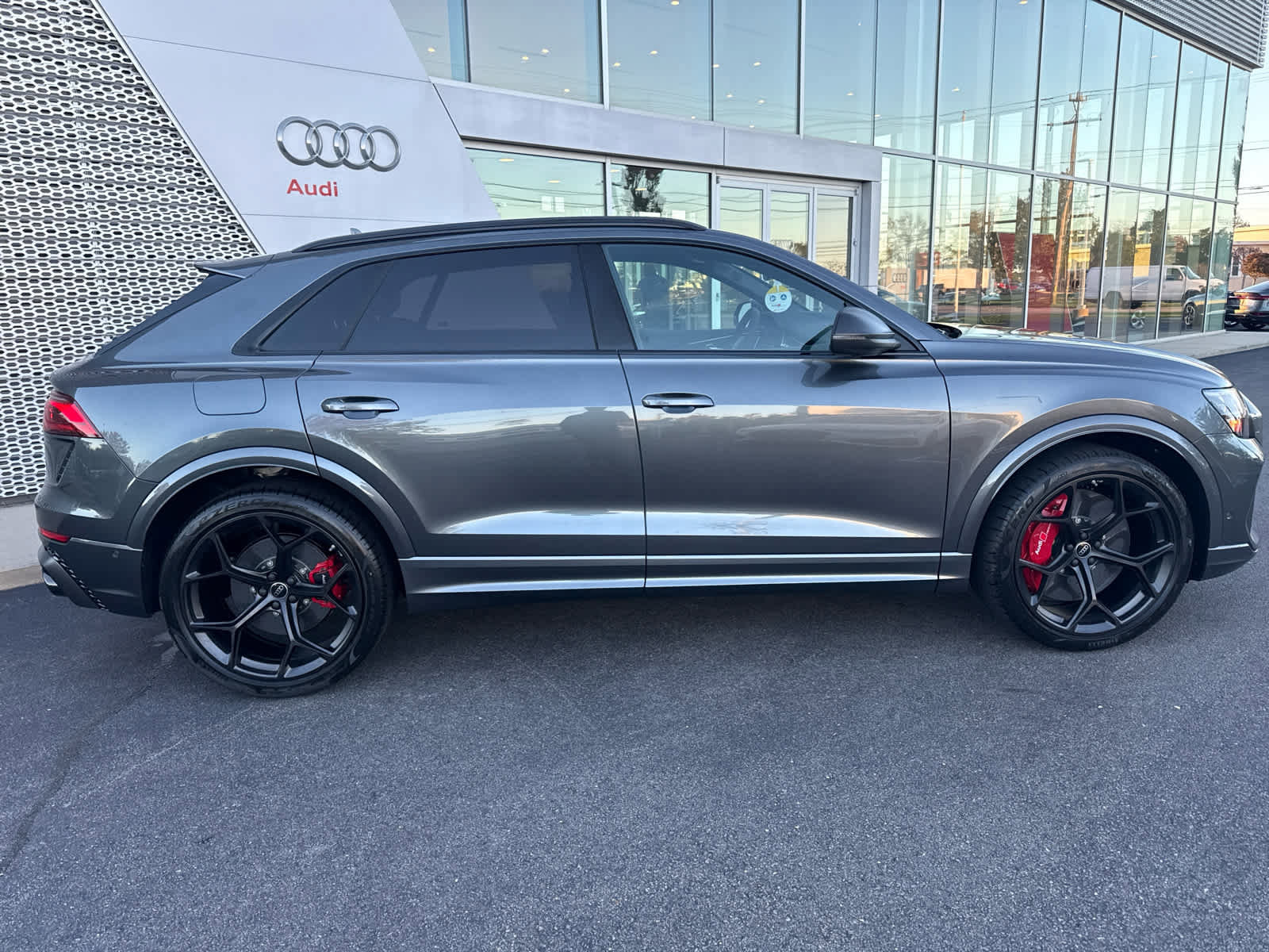 New 2026 Audi RS Q8 performance image 9