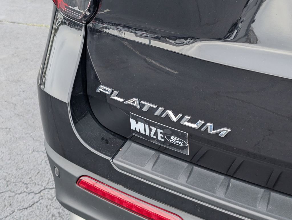 Used 2025 Ford Explorer Platinum w/ Ultimate Package image 26