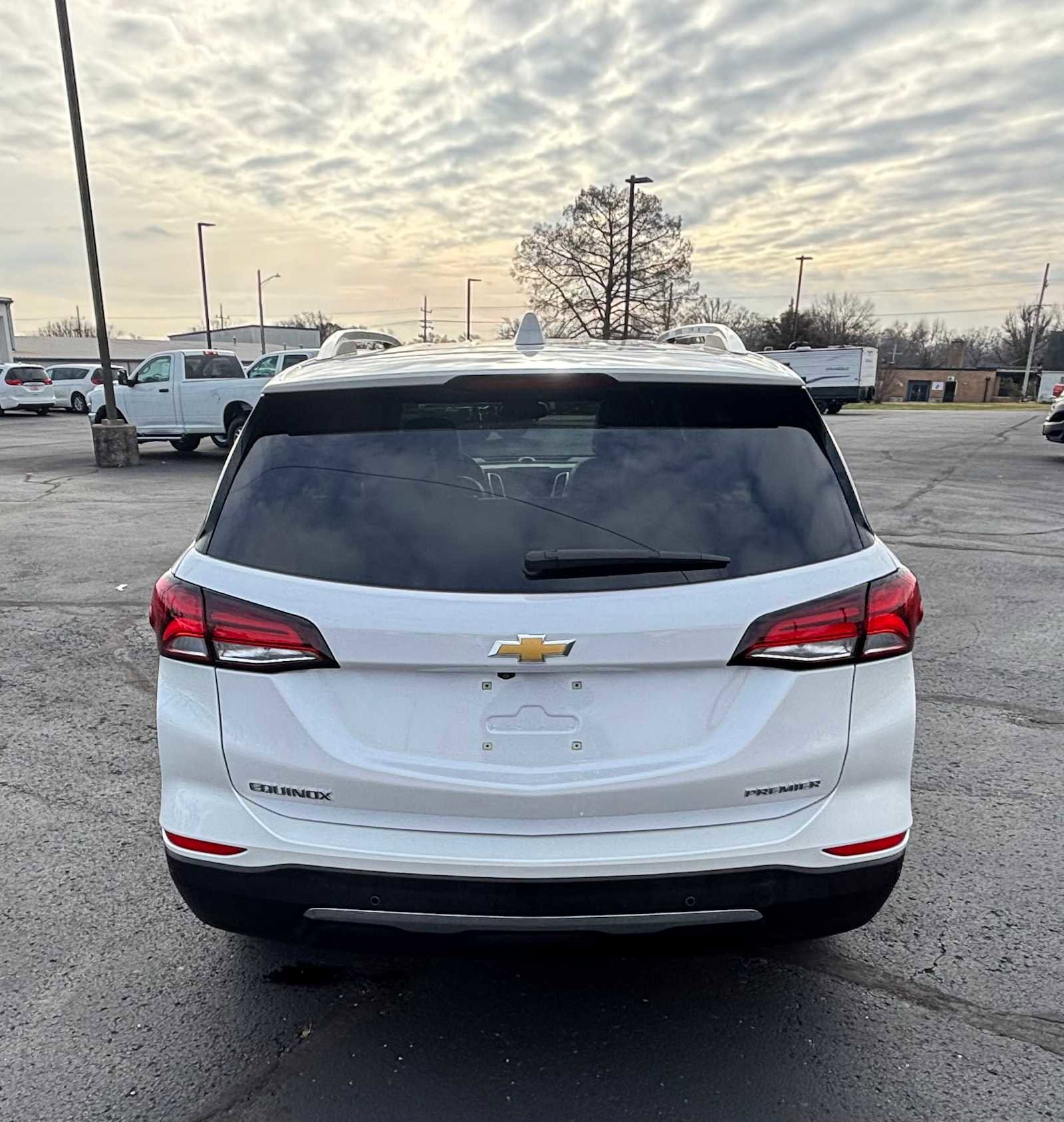 Used 2024 Chevrolet Equinox Premier image 6