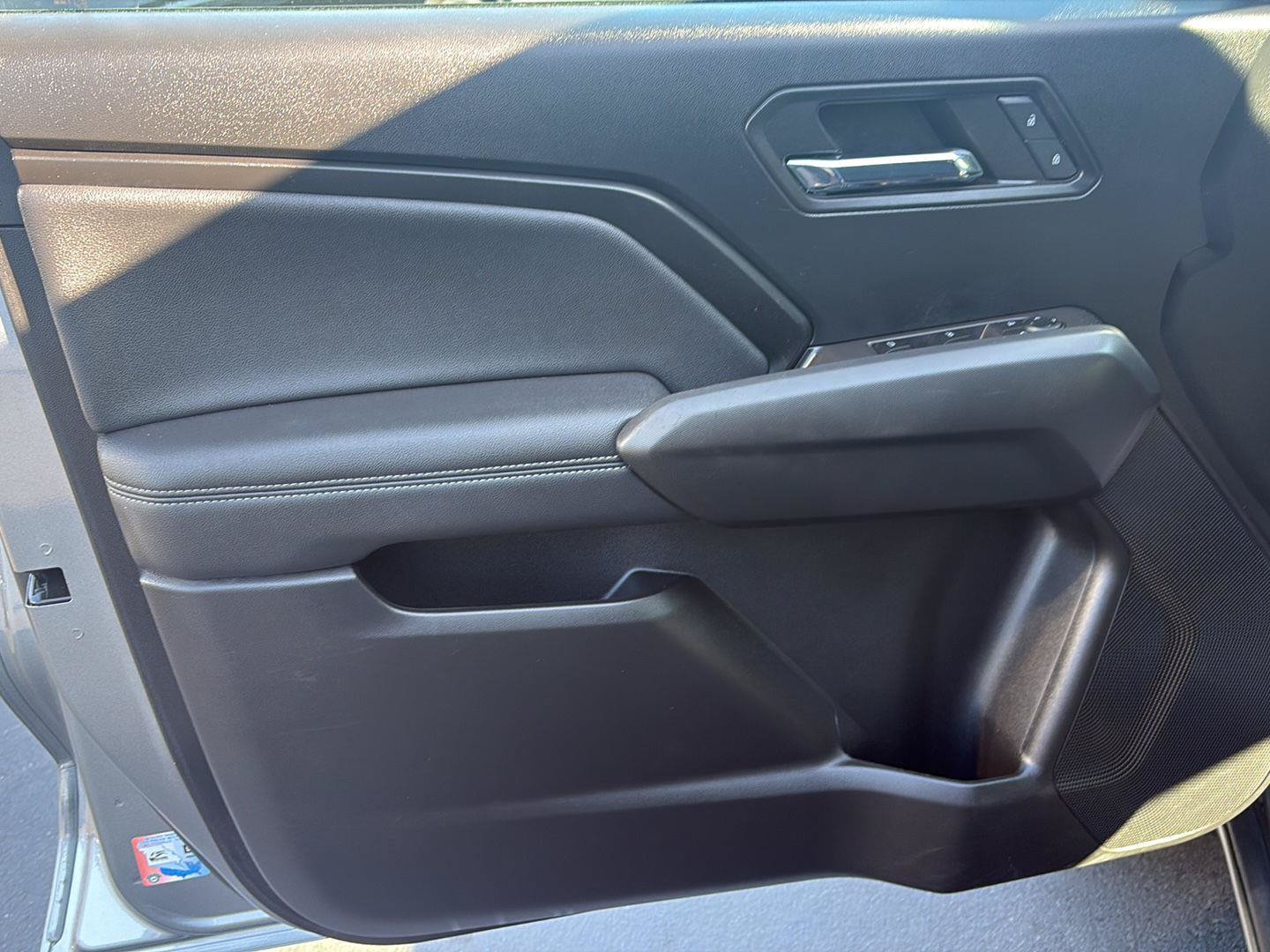 Used 2023 GMC Canyon Elevation w/ Convenience Package RWD image 17