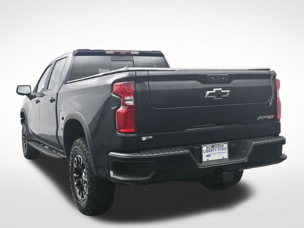 Used 2024 Chevrolet Silverado 1500 ZR2 w/ Technology Package AWD/4WD image 9