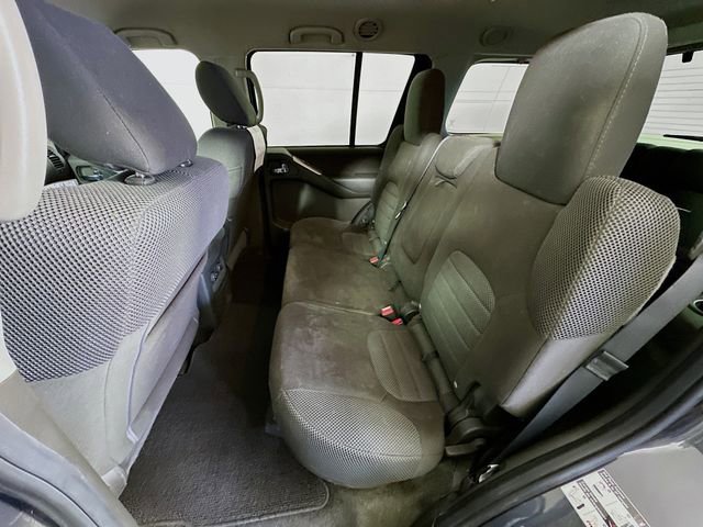 Used 2012 Nissan Pathfinder SV image 22