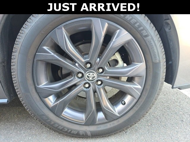 Used 2021 Toyota Sienna XSE image 6