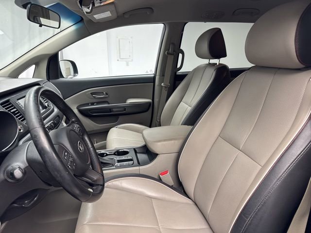 Used 2019 Kia Sedona EX image 9
