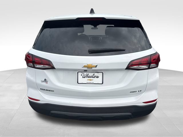 Used 2024 Chevrolet Equinox LT AWD/4WD image 4