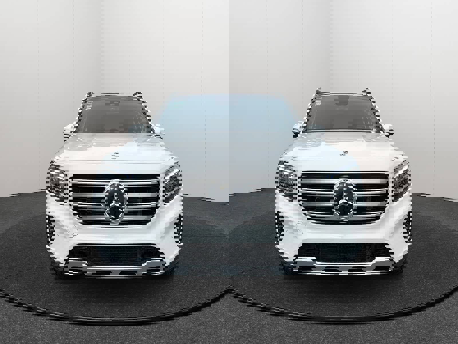 Used 2025 Mercedes-Benz GLB 250 4MATIC image 2