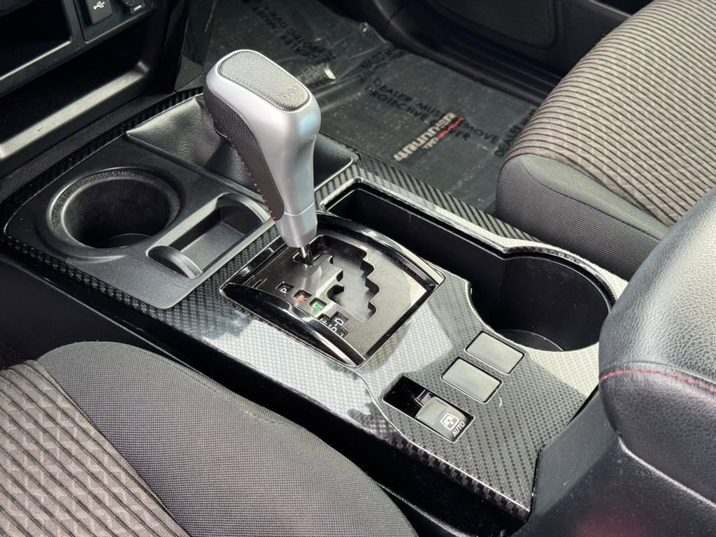 Certified 2024 Toyota 4Runner TRD Off-Road image 22