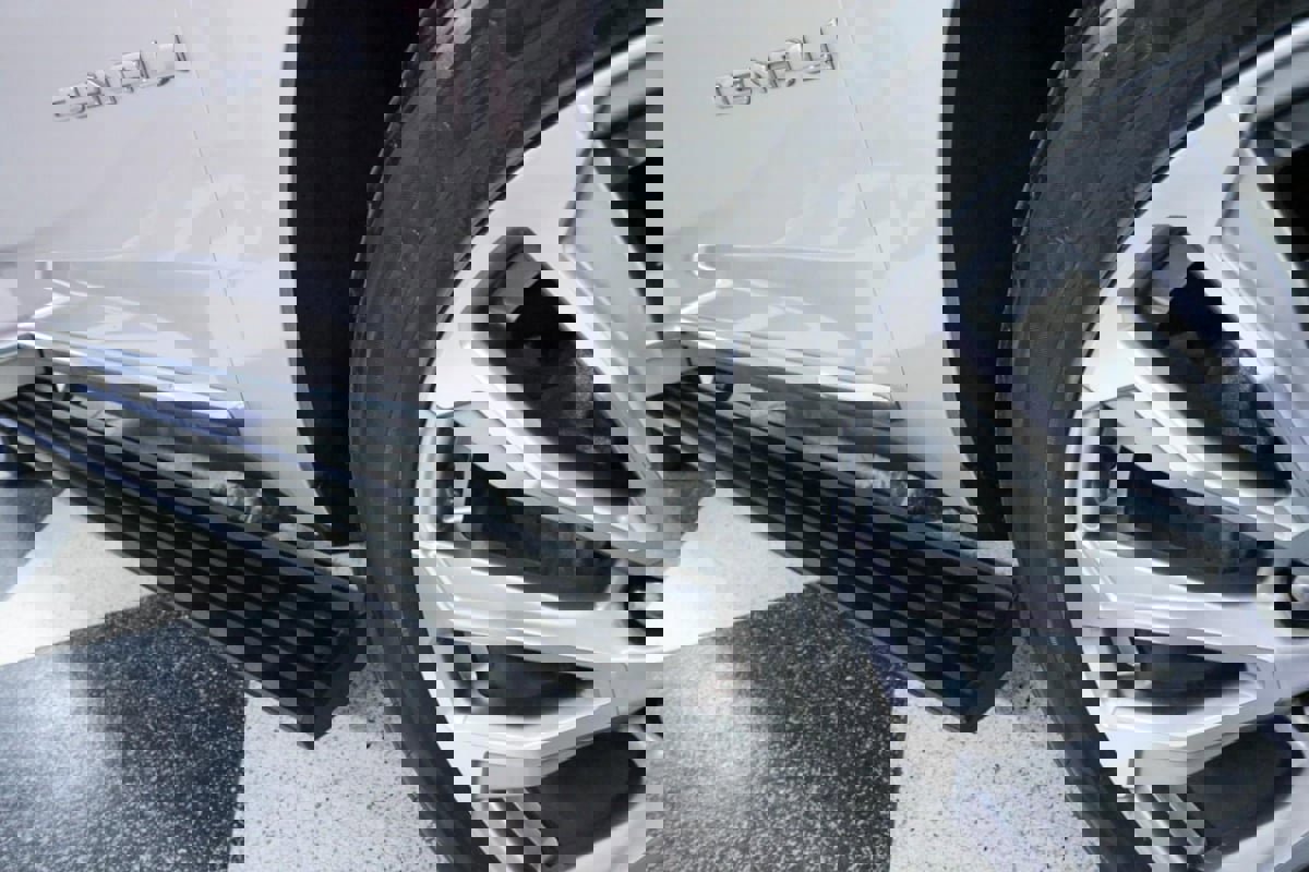 Used 2022 GMC Yukon Denali w/ Denali Premium Package image 35