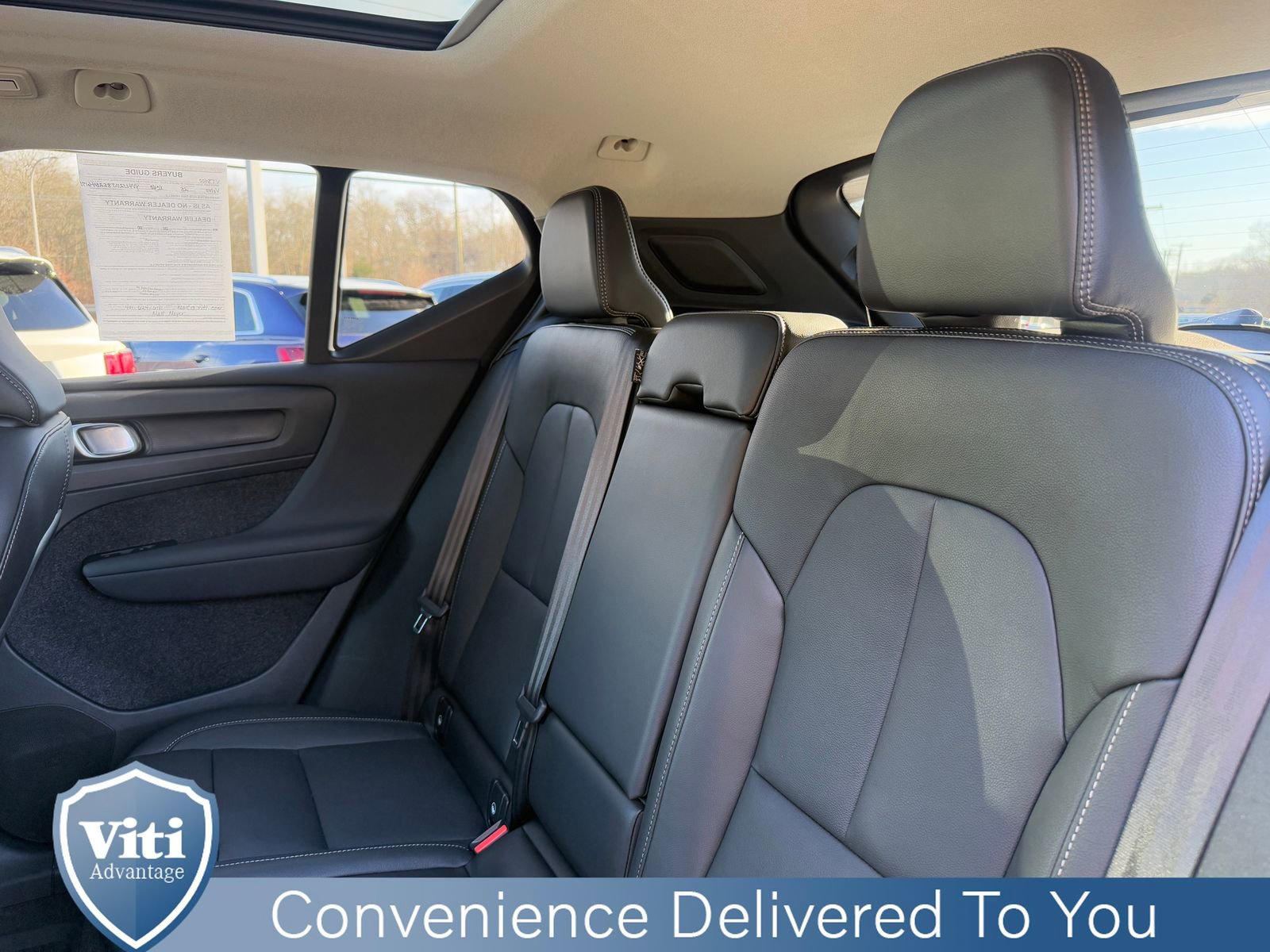 Certified 2025 Volvo XC40 B5 Core w/ Protection Package Premier image 22