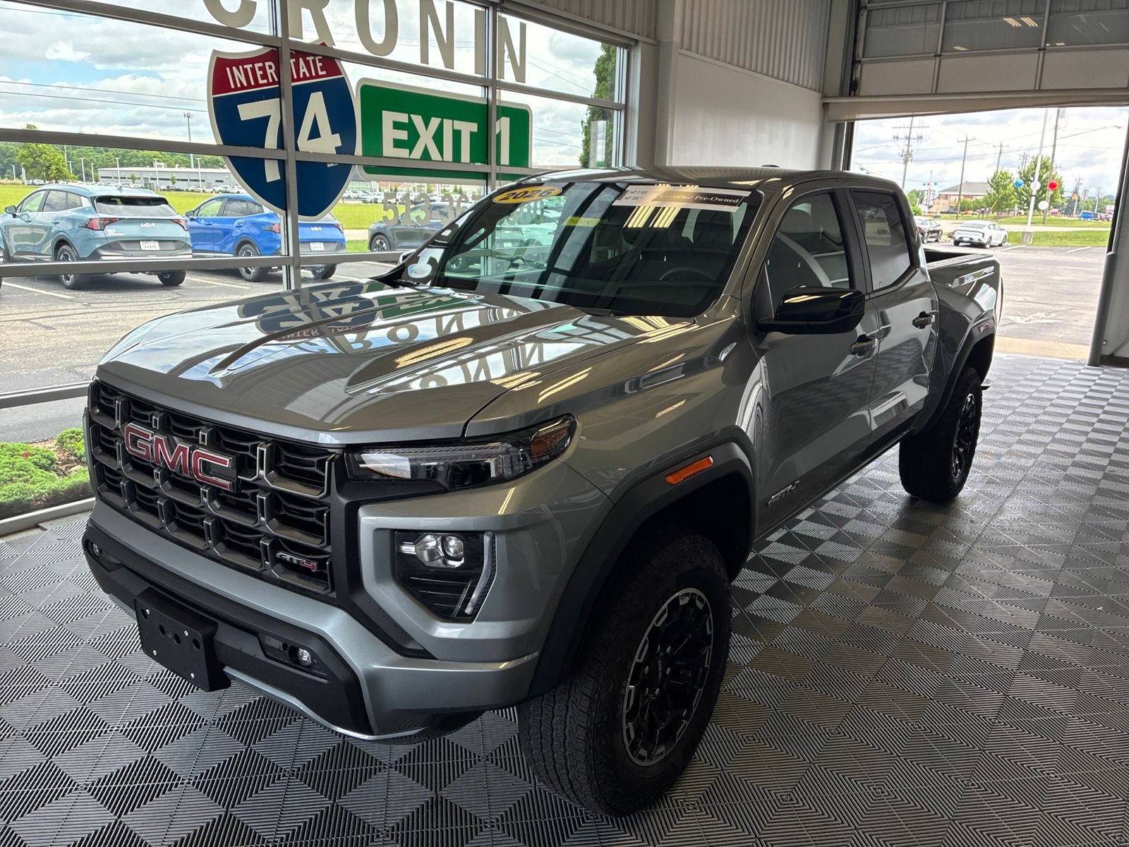 Used 2026 GMC Canyon AT4 AWD/4WD image 3