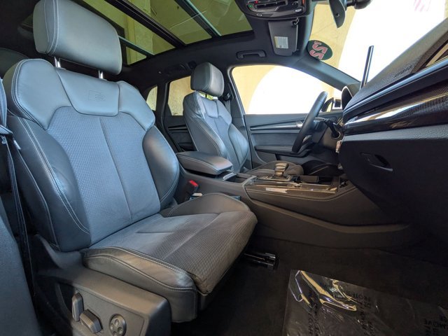 Used 2022 Audi SQ5 Premium Plus w/ Premium Plus Package image 22