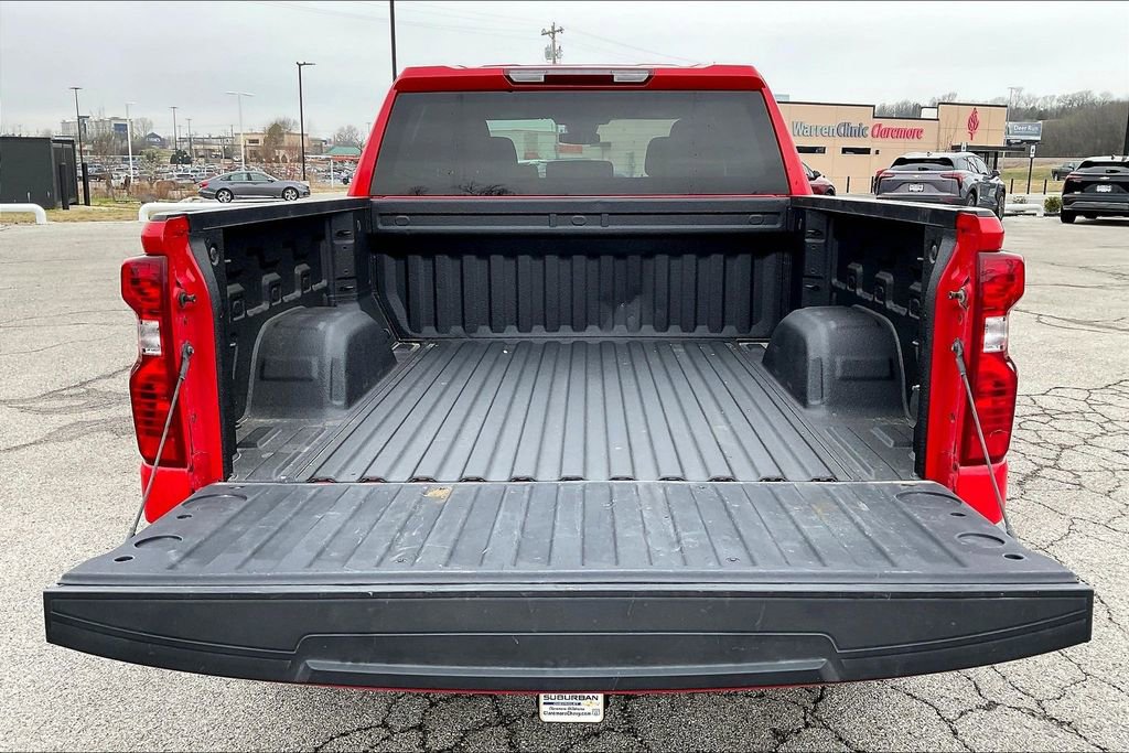 Used 2025 Chevrolet Silverado 1500 LT image 30