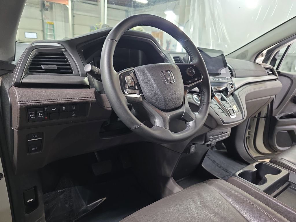 Used 2019 Honda Odyssey EX-L image 16