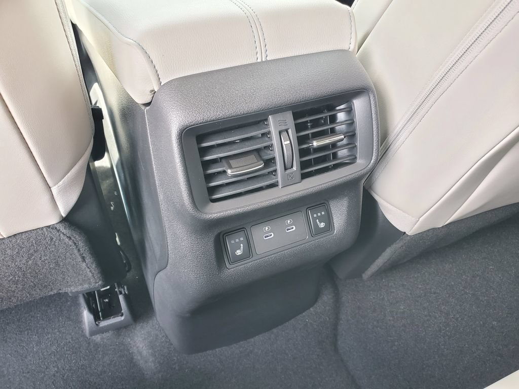 New 2026 Nissan Murano Platinum AWD/4WD image 14