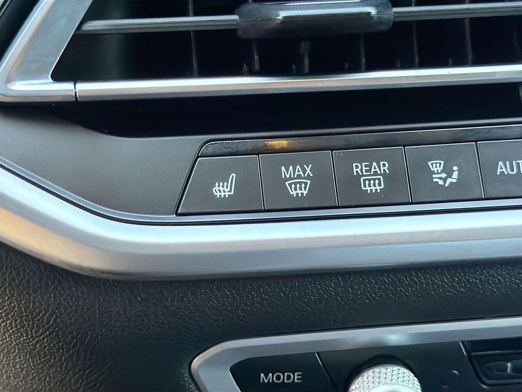 Used 2023 BMW X5 xDrive40i AWD/4WD image 18