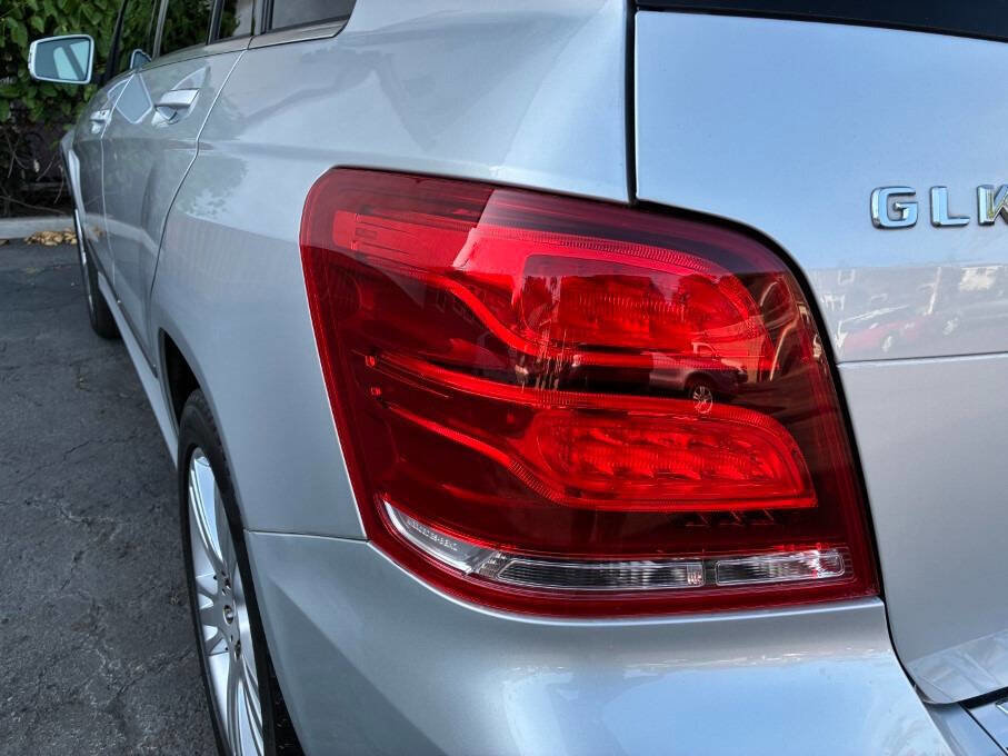 Used 2013 Mercedes-Benz GLK 350 2WD image 26