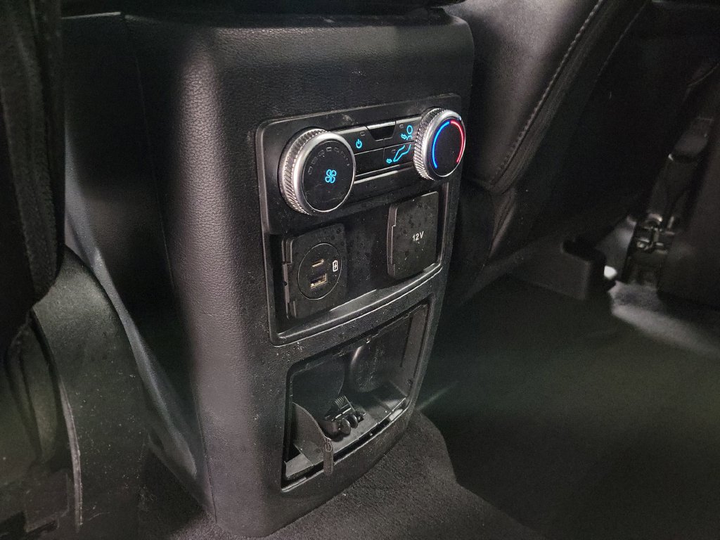 Used 2022 Ford Explorer XLT w/ Equipment Group 202A AWD/4WD image 29