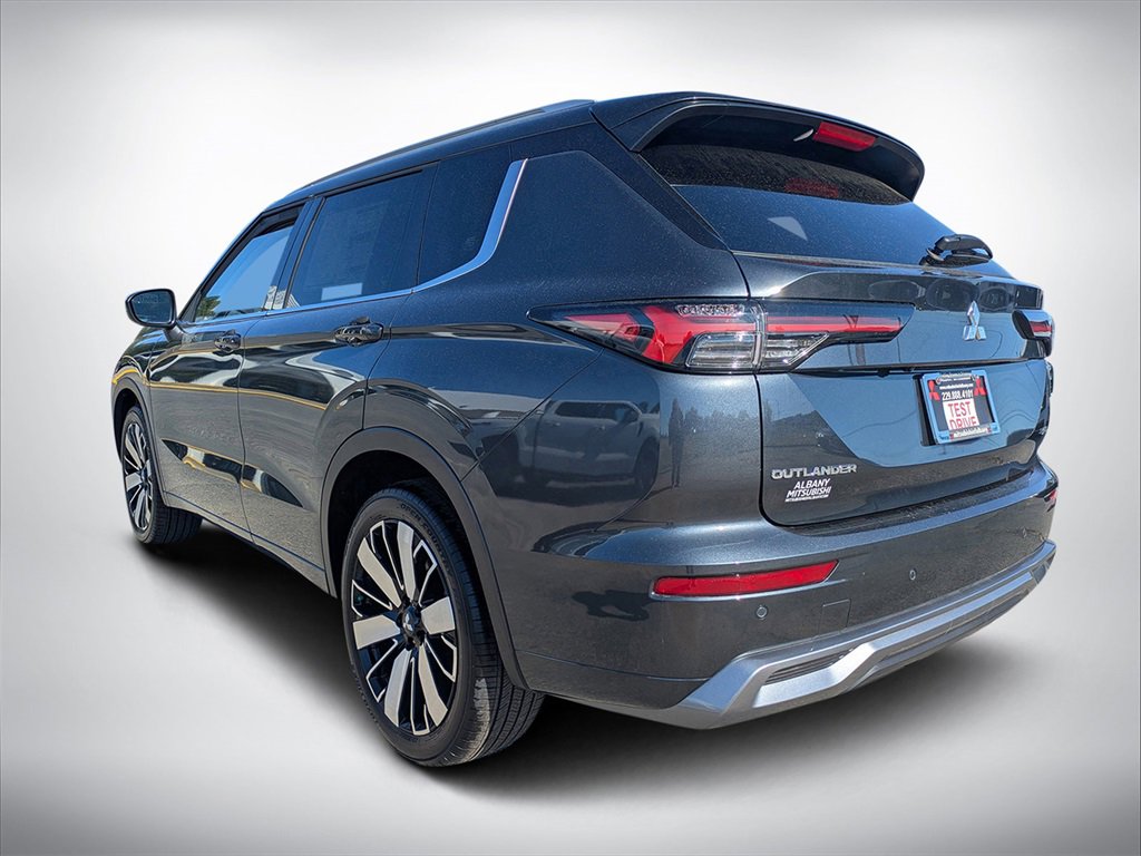 New 2025 Mitsubishi Outlander SEL image 5