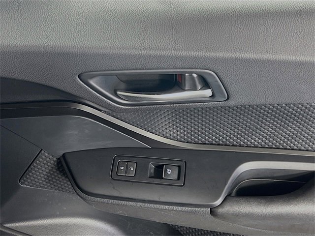 Used 2018 Toyota C-HR XLE image 30