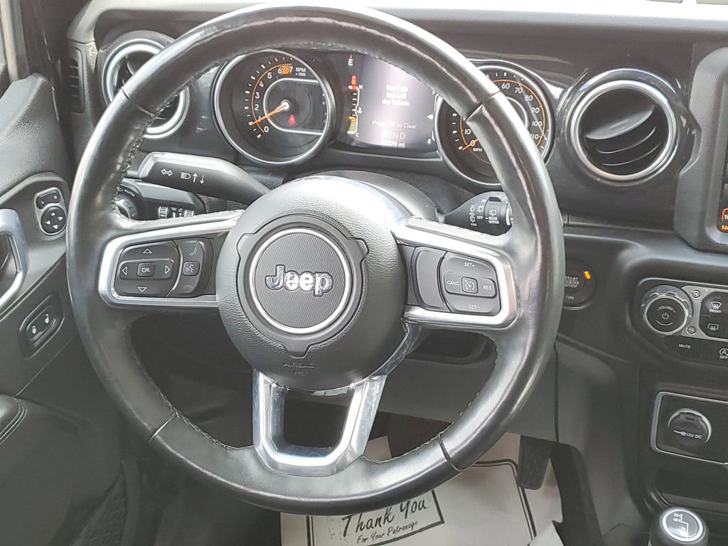 Used 2021 Jeep Wrangler Unlimited Sahara AWD/4WD image 27