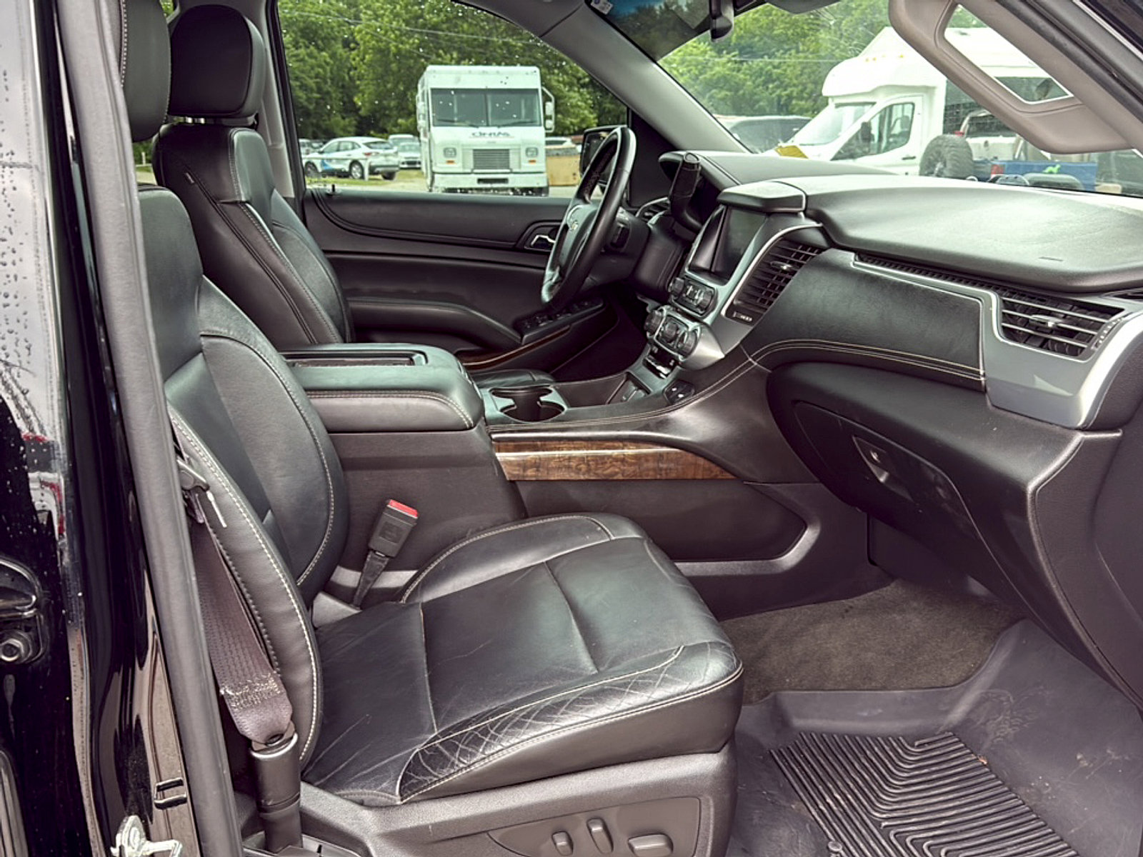 Used 2015 Chevrolet Tahoe LT AWD/4WD image 11