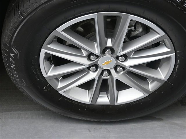 Used 2023 Chevrolet Traverse LT image 30