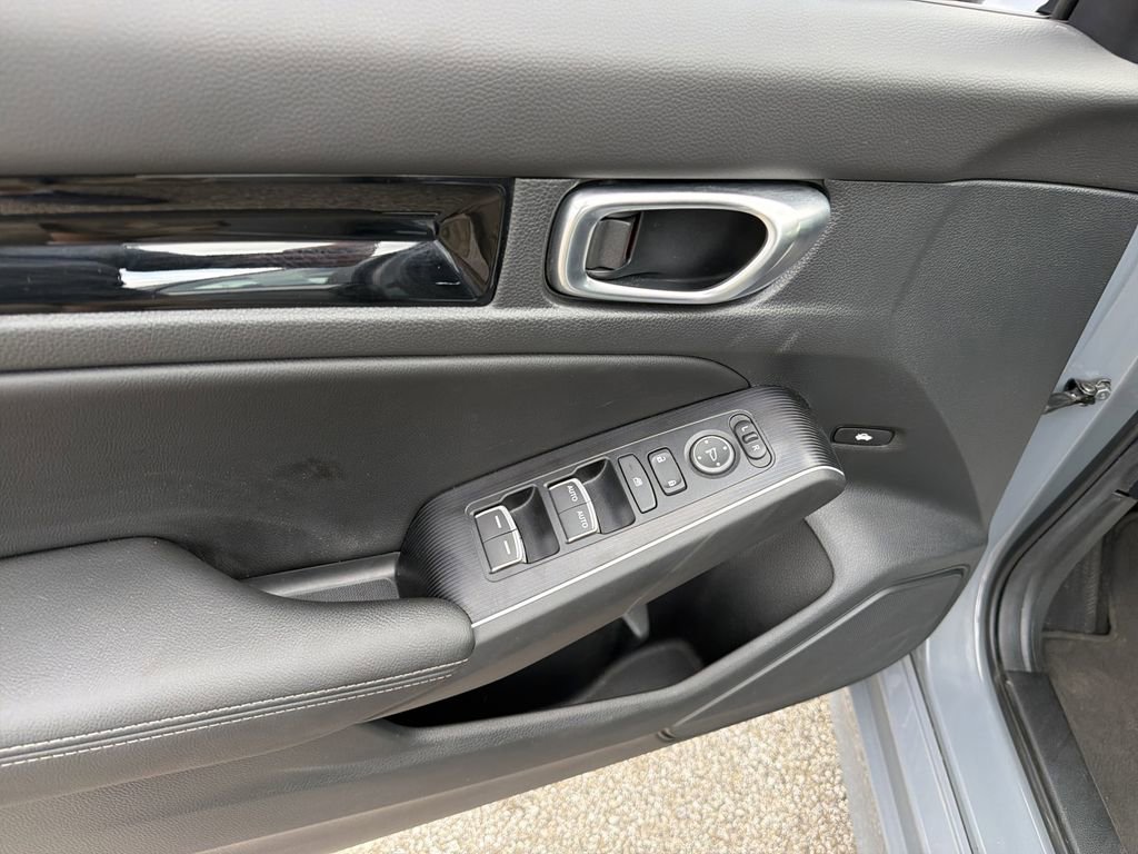 Used 2026 Honda Civic Sport Touring image 15