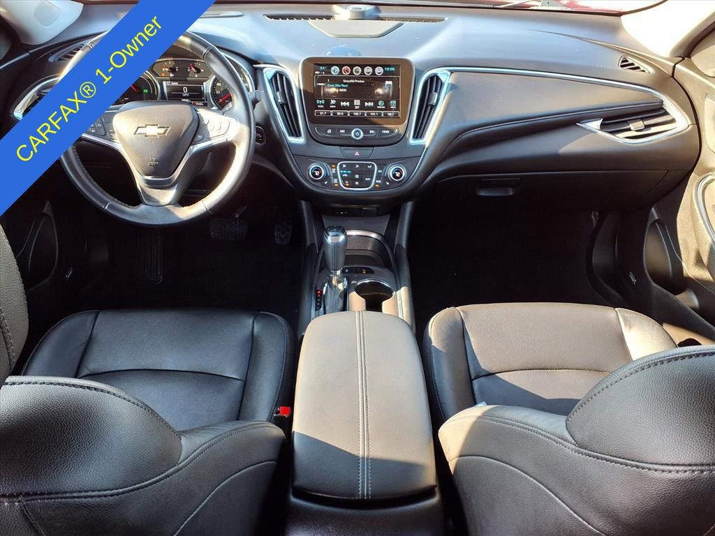 Used 2018 Chevrolet Malibu Hybrid w/ Leather Package image 12