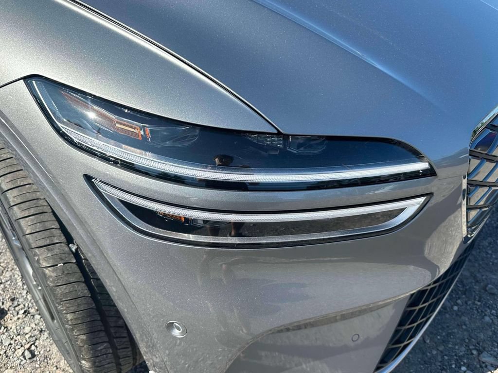New 2025 Genesis Electrified GV70 w/ Prestige Package AWD/4WD image 5