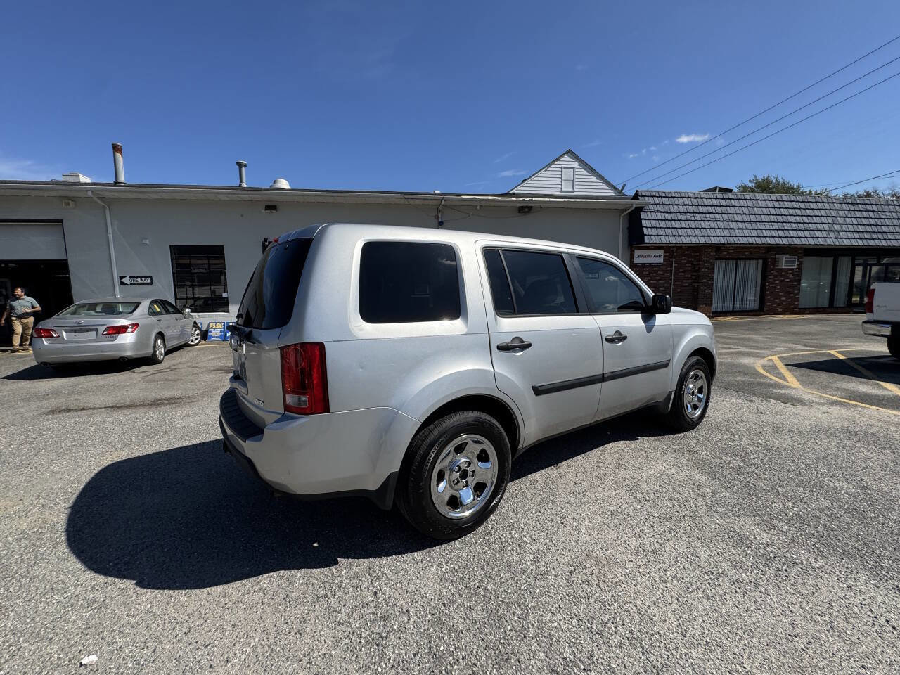 Used 2010 Honda Pilot LX image 16