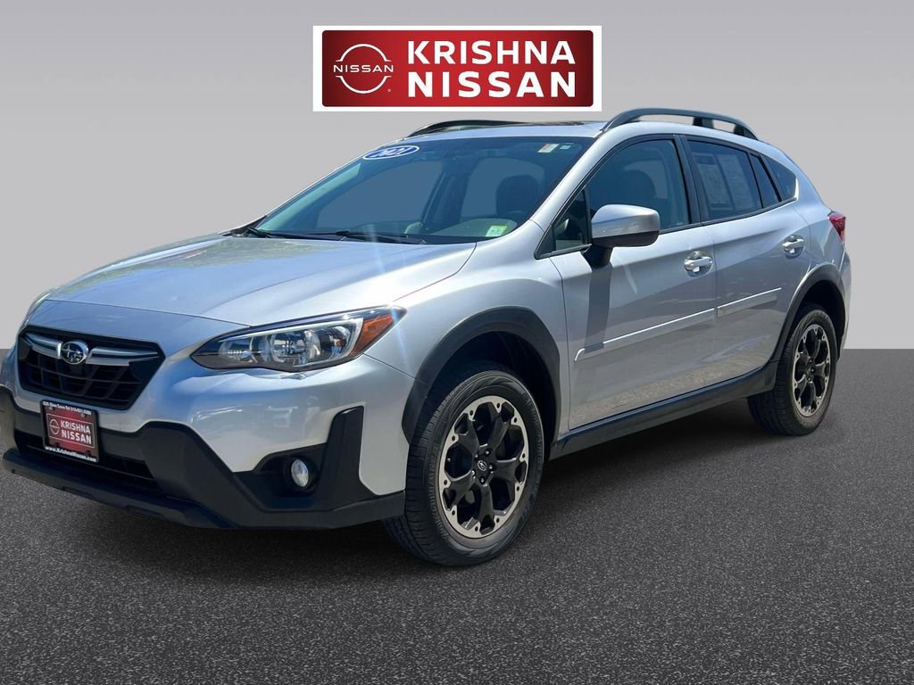 Used 2021 Subaru Crosstrek 2.0i Premium w/ Moonroof Package AWD/4WD image 2