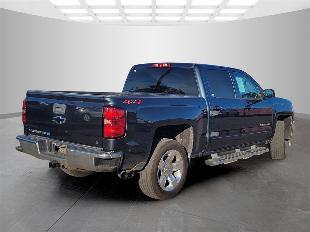 Used 2018 Chevrolet Silverado 1500 LT w/ LT Eassist Package image 4
