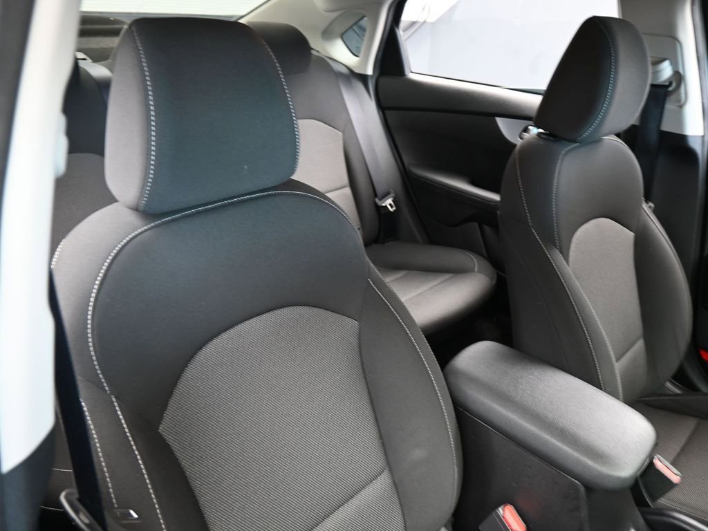 Used 2023 Kia Forte LXS image 34