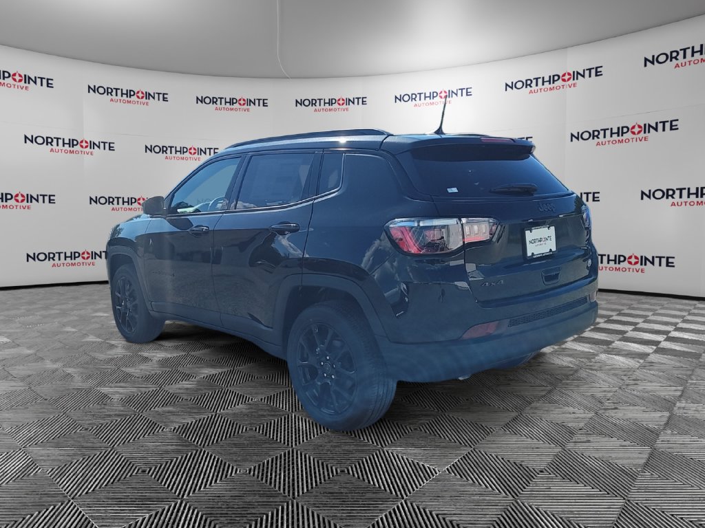 New 2026 Jeep Compass Latitude AWD/4WD image 4