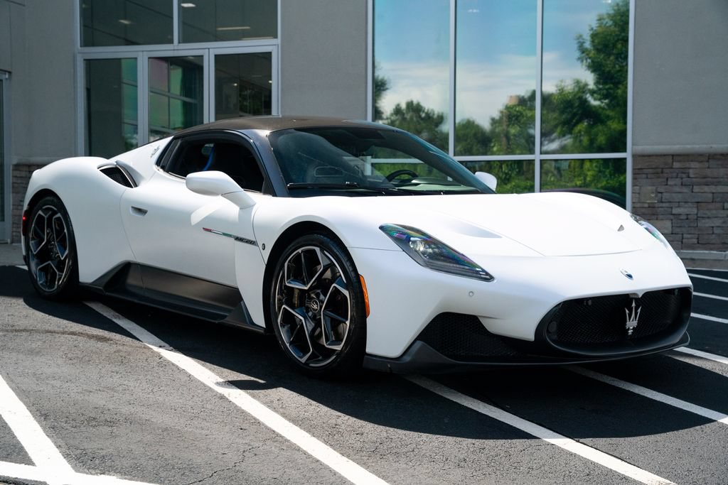Used 2022 Maserati MC20 Coupe RWD image 7