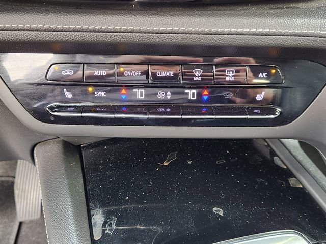 Used 2023 Buick Envision Essence image 18