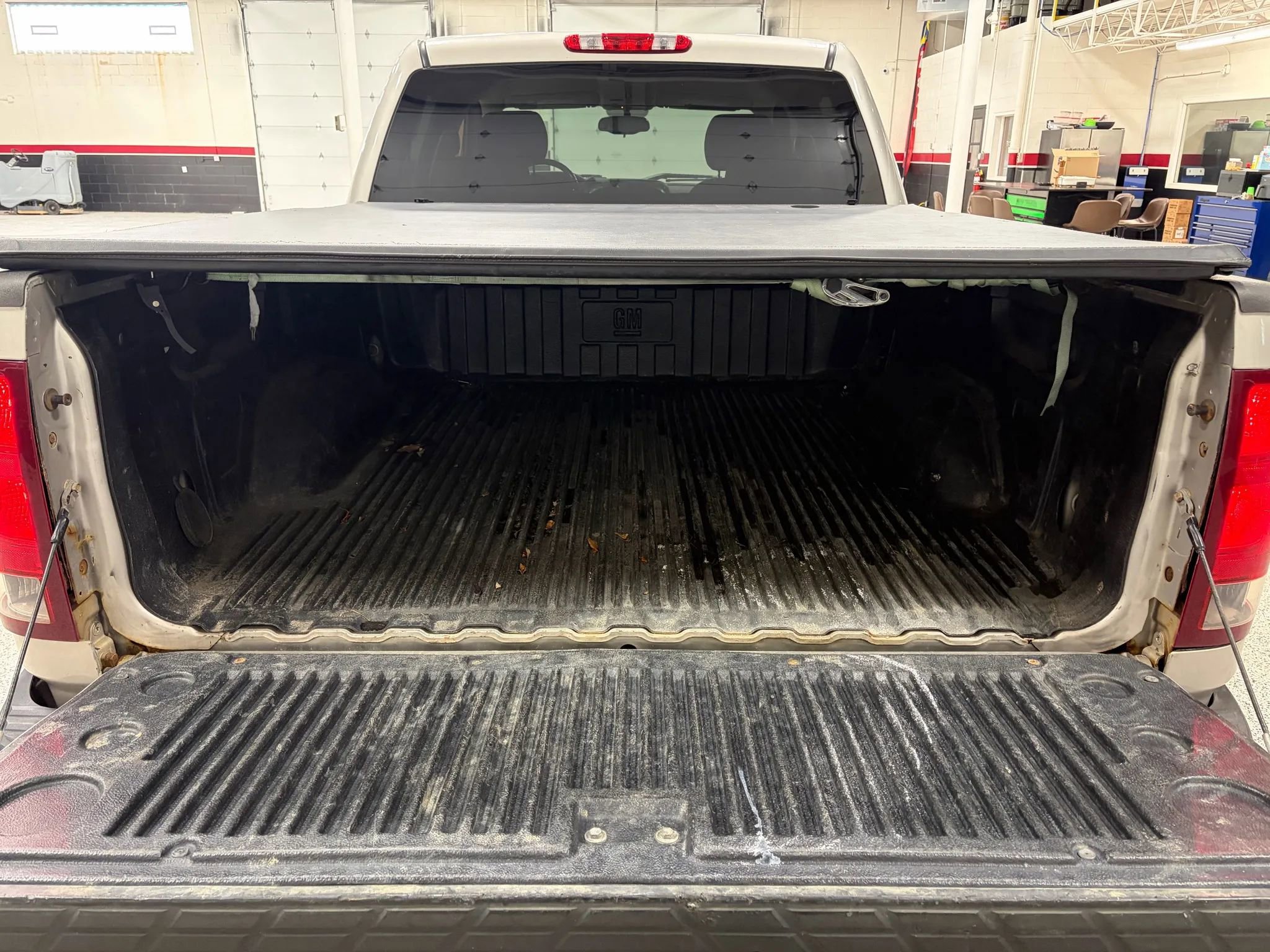 Used 2009 GMC Sierra 1500 SLE w/ Power Pack Plus image 22