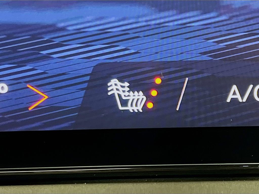 New 2026 Chevrolet Traverse LT w/ Driver Confidence Package image 20